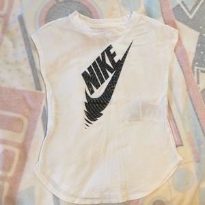 Girls Nike tank